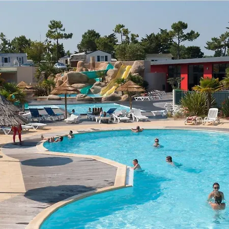 营地 Mobil Spacieux Pour 6 Avec Terrasse - Api-1-52-1464 *