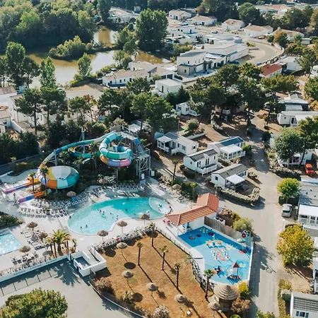 营地 Mobil Spacieux Pour 6 Avec Terrasse - Api-1-52-1464 *