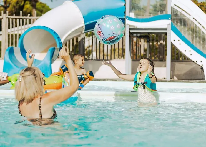 Mobil Spacieux Pour 6 Avec Terrasse - Api-1-52-1464 * Saint-Jean-de-Monts