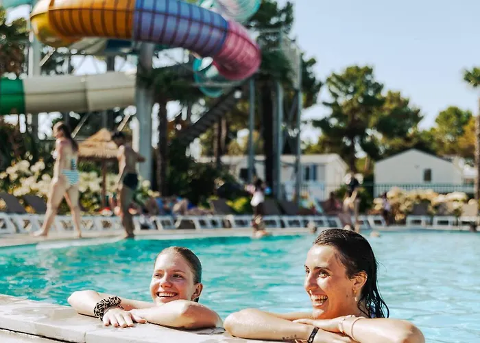 Mobil Spacieux Pour 6 Avec Terrasse - Api-1-52-1464