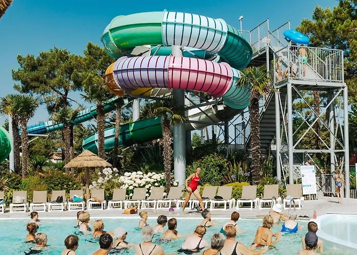 Mobil Spacieux Pour 6 Avec Terrasse - Api-1-52-1464 * Saint-Jean-de-Monts